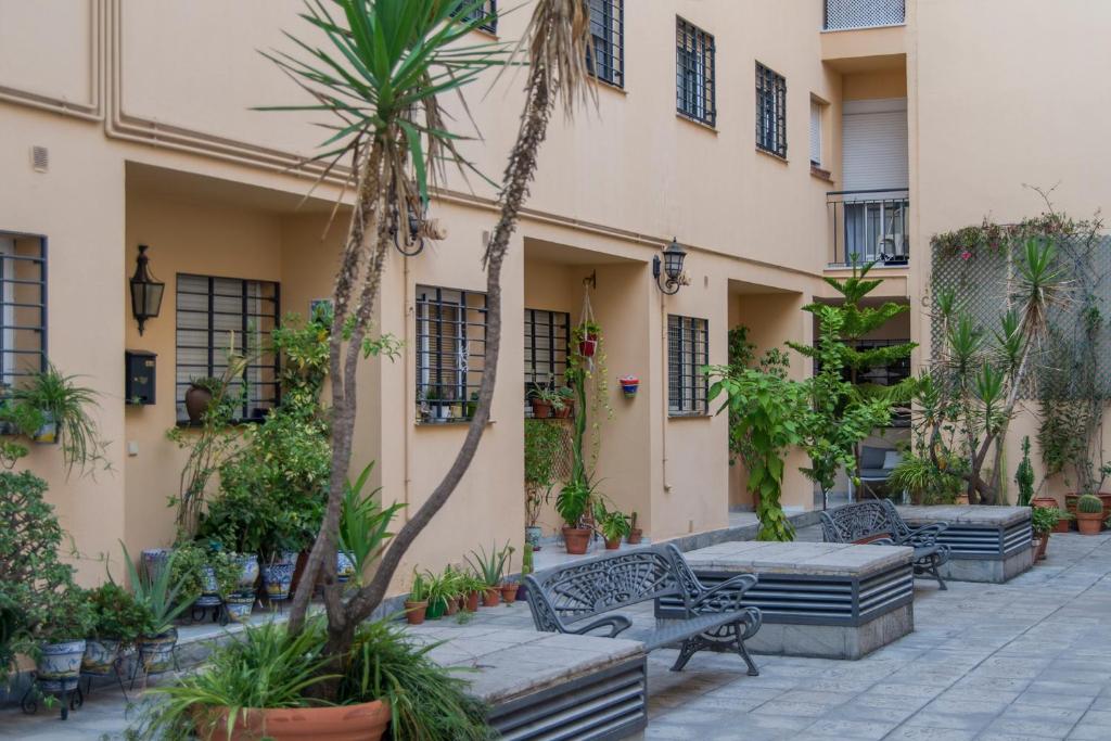 Alameda Duplex in the Old Town, Seville – Updated 2023 Prices