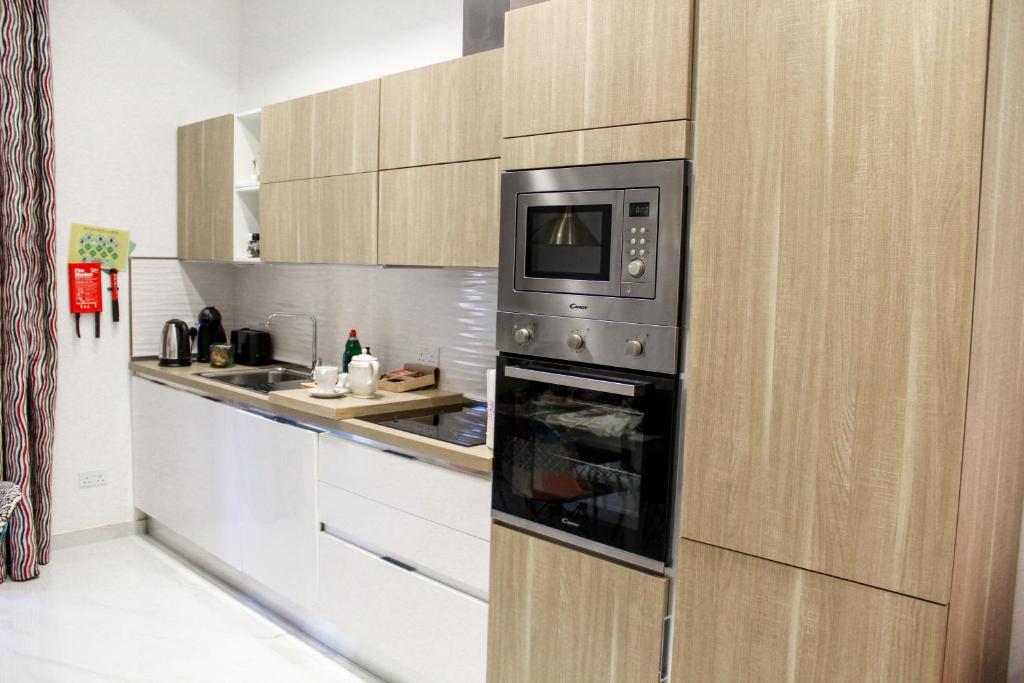 QLiving Central New Apartments Gzira Sliema Promenade - 11