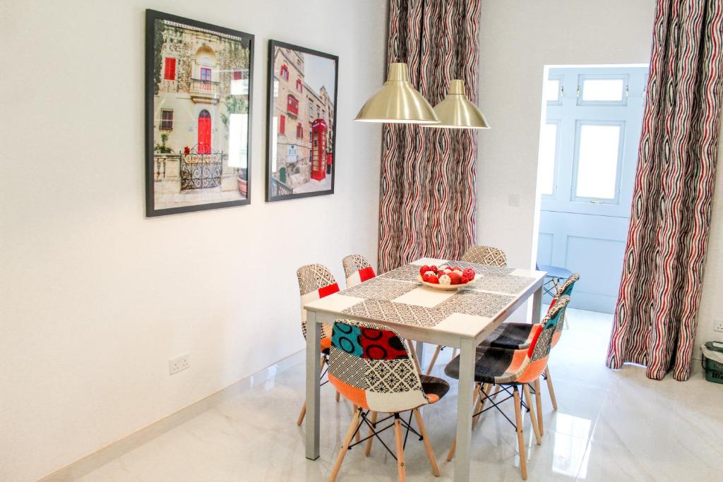 QLiving Central New Apartments Gzira Sliema Promenade - 1