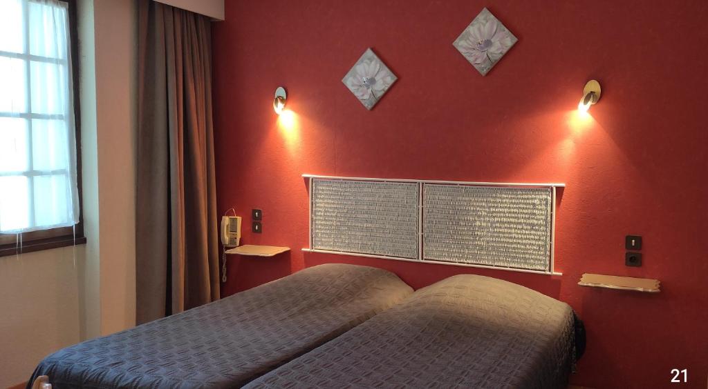 Hôtel et Restaurant Le Manoir - Echangeur A7-A9 - 24h-24h - Habitación Doble