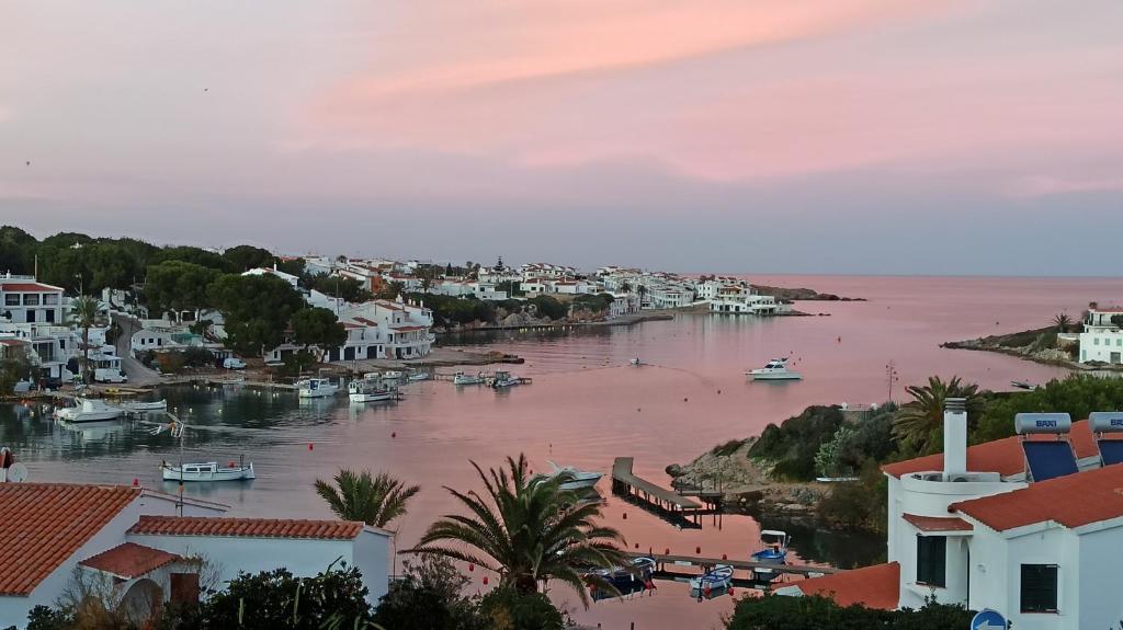 Villa Launa en el puerto de Addaia, Port dAddaia – Precios ...