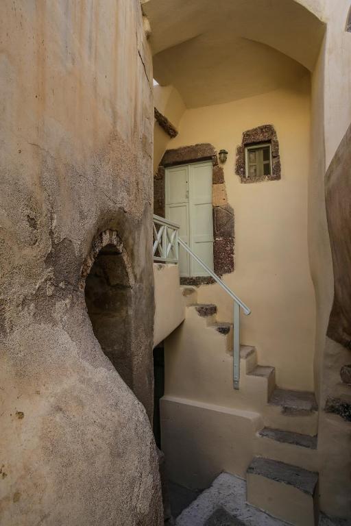 Exi Castle Suites - 8