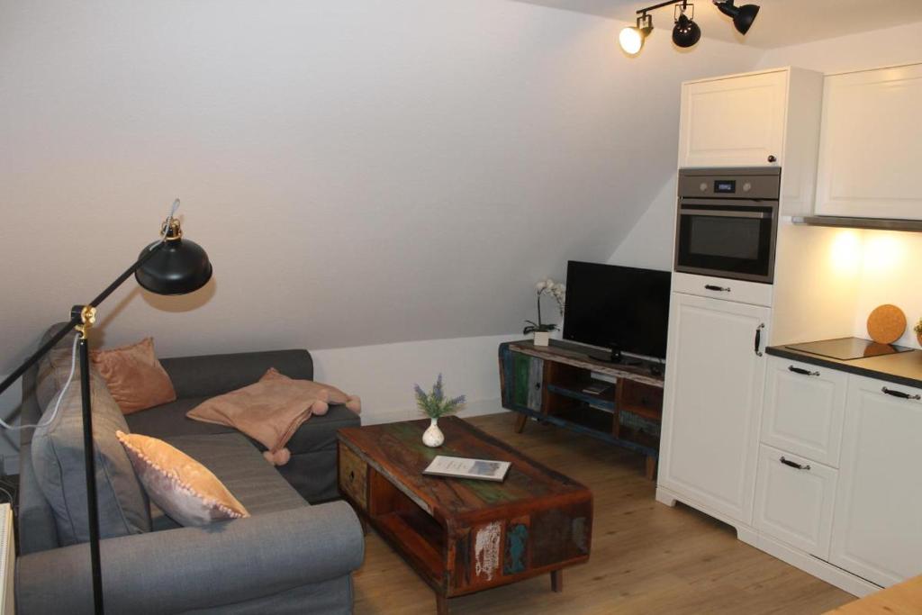 Kuchyň nebo kuchyňský kout v ubytování Ferienwohnung Lasse in Wieck
