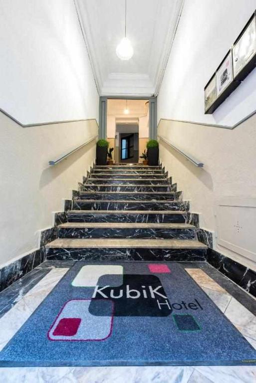 Imagen de la galería de KubiK HOTEL, en Cáceres