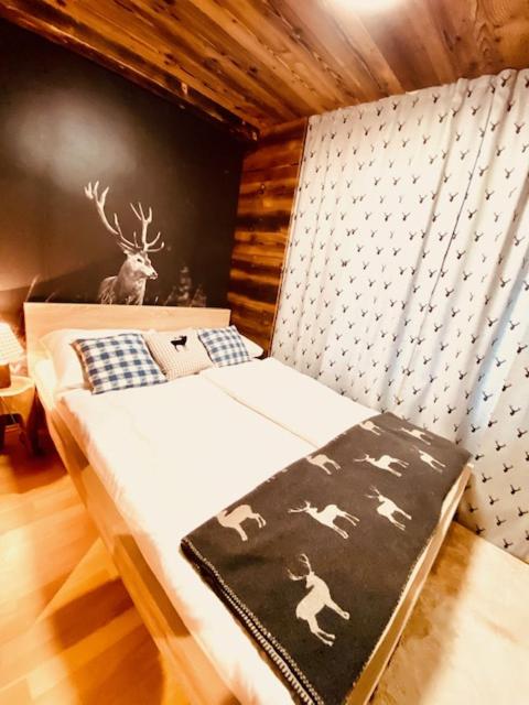 Postel nebo postele na pokoji v ubytování Wilderer Suiten Mariazell