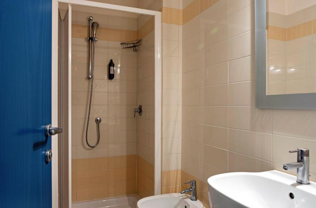 Hotel Mirage - Habitación Familiar (2 Adultos + 2 Niños)
