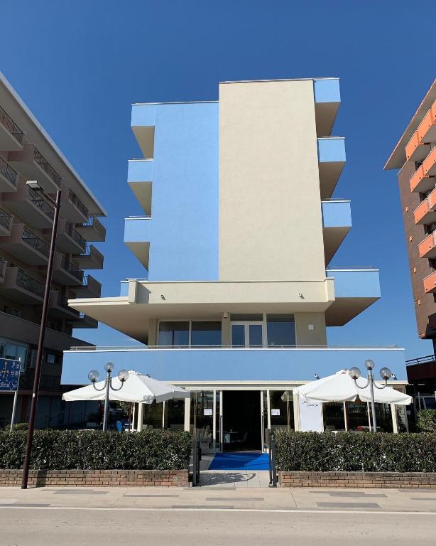 Budova, kde se hotel nachází