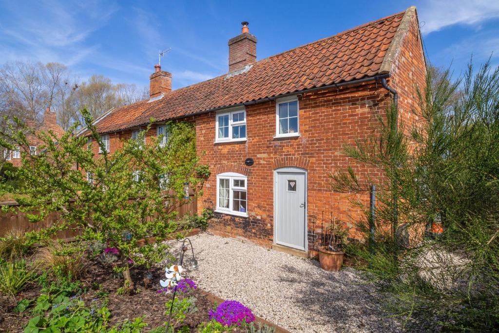 Valentine Cottage