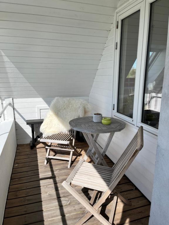 Balkón nebo terasa v ubytování Apartment Ruhetgaard Bed & kitchen