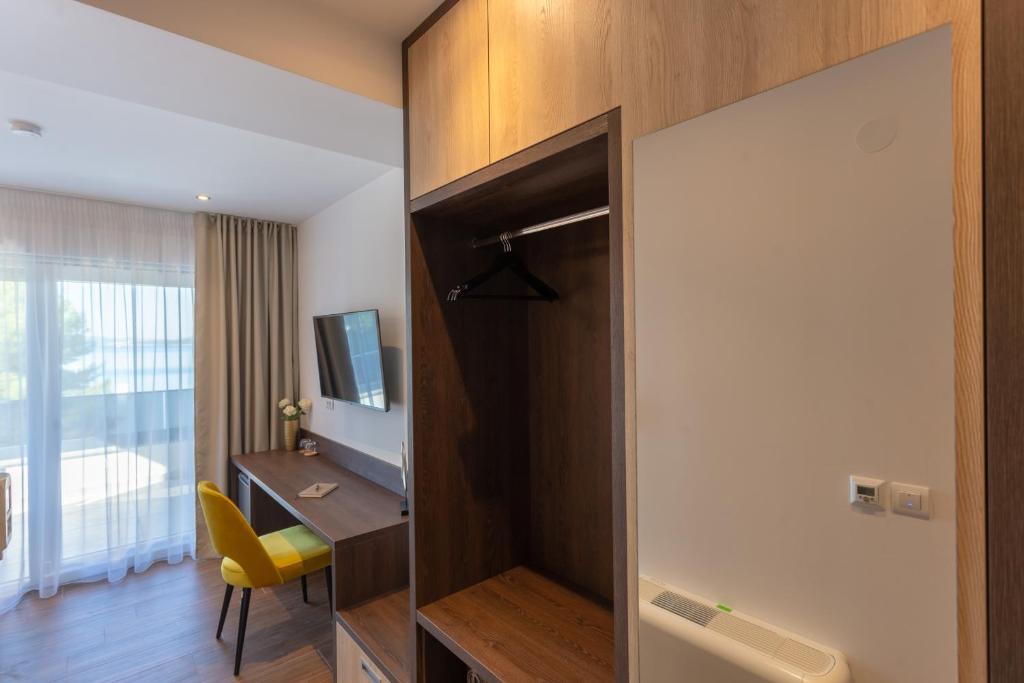 Villa Fortis B&B - Deluxe Doppelzimmer Mit Balkon Und Meerblick