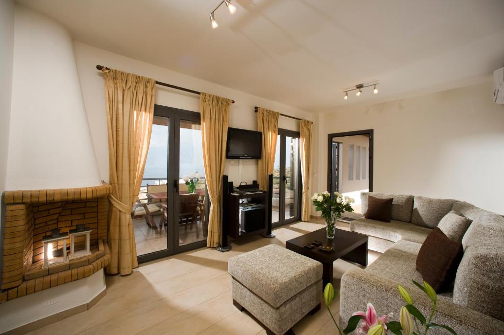 Posezení v ubytování Elounda Solfez Villas