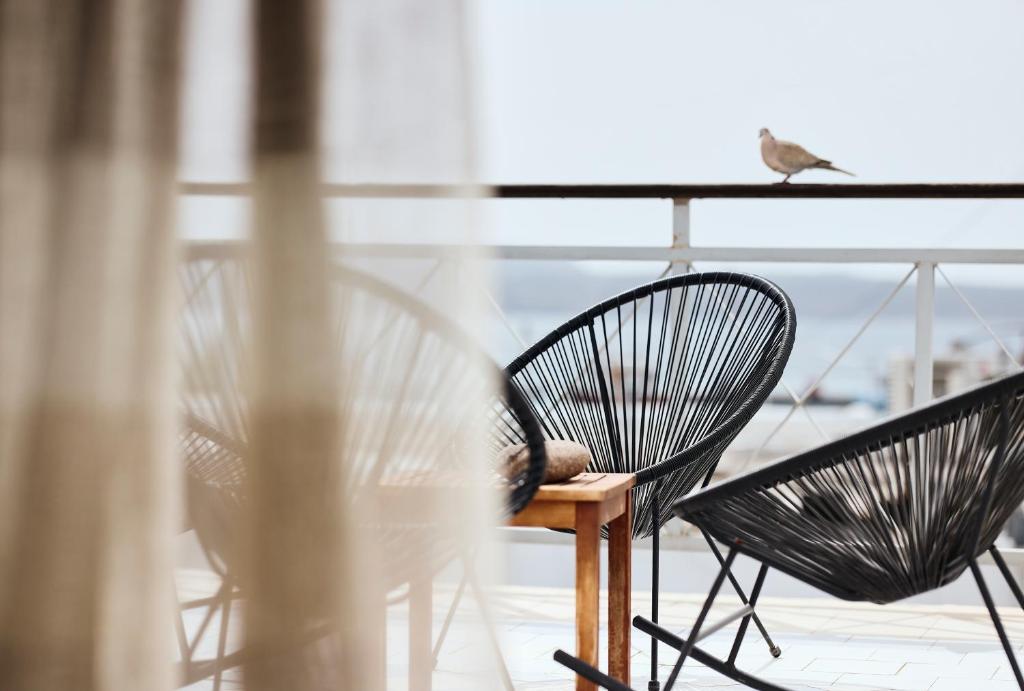 A balcony or terrace at Capetan Giorgantas