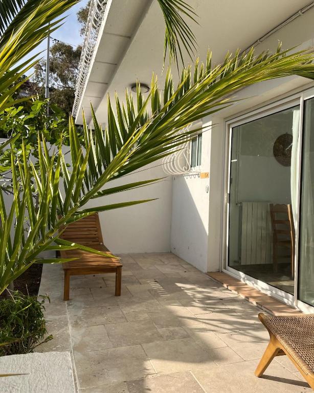 Villa Paradis - Tweepersoonskamer Met Uitzicht Op De Tuin