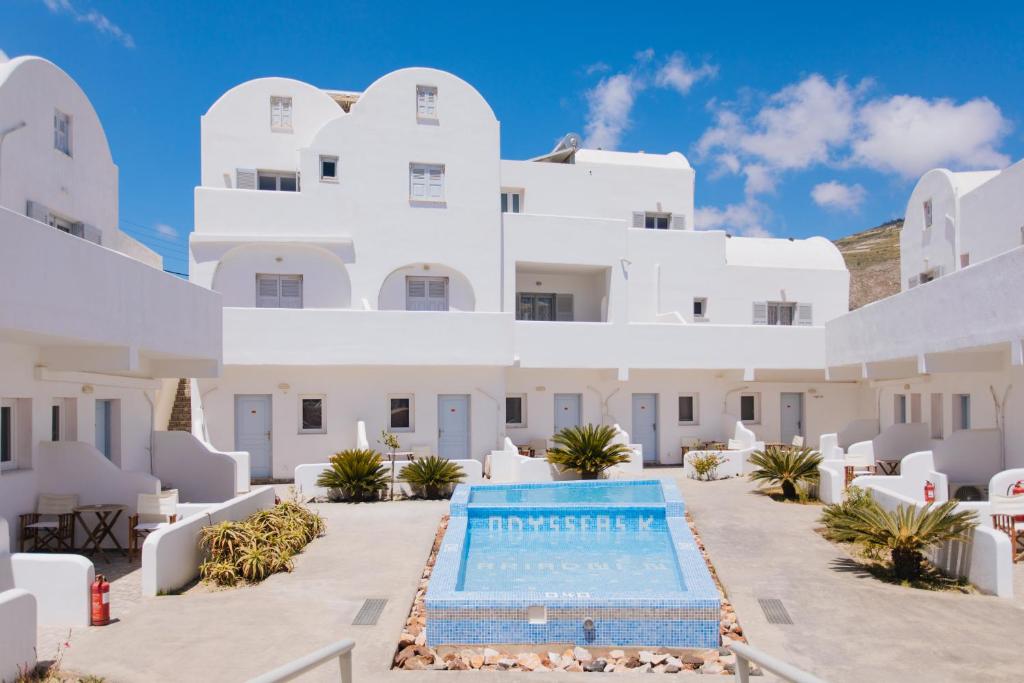 Bazén v ubytování ILIADA-ODYSSEAS RESORT nebo v jeho okolí
