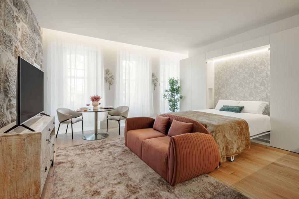 The Downtown Charming Apartments - 1