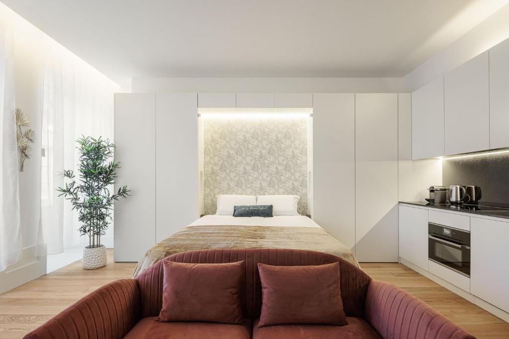 The Downtown Charming Apartments - 9