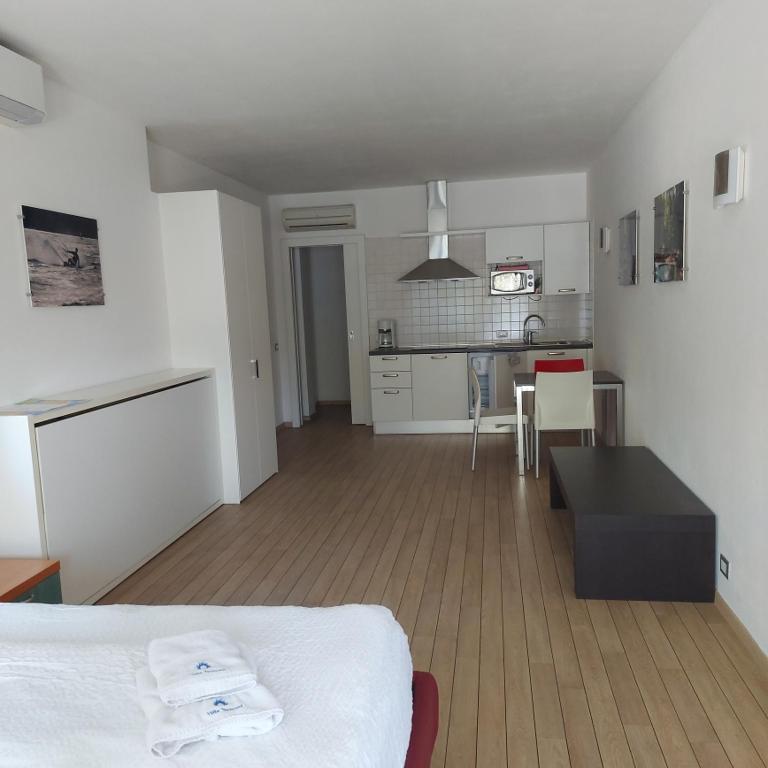 Kuchyň nebo kuchyňský kout v ubytování Villa Treccani Apartments