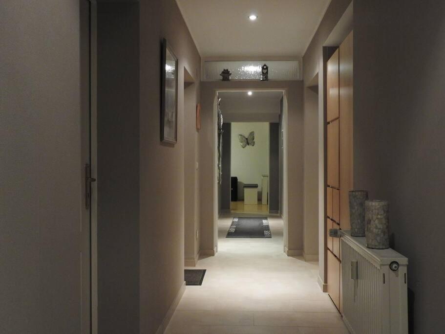 Postel nebo postele na pokoji v ubytování Schöne gemütliche Ferienwohnung mit Fernblick.