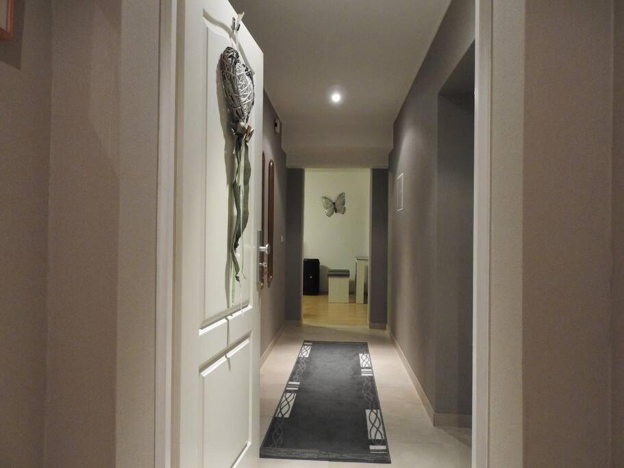 Fotografie z fotogalerie ubytování Schöne gemütliche Ferienwohnung mit Fernblick. v destinaci Nalbach