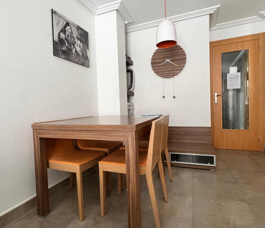 Zdjęcie z galerii obiektu APARTAMENTO LA MATA w mieście La Mata