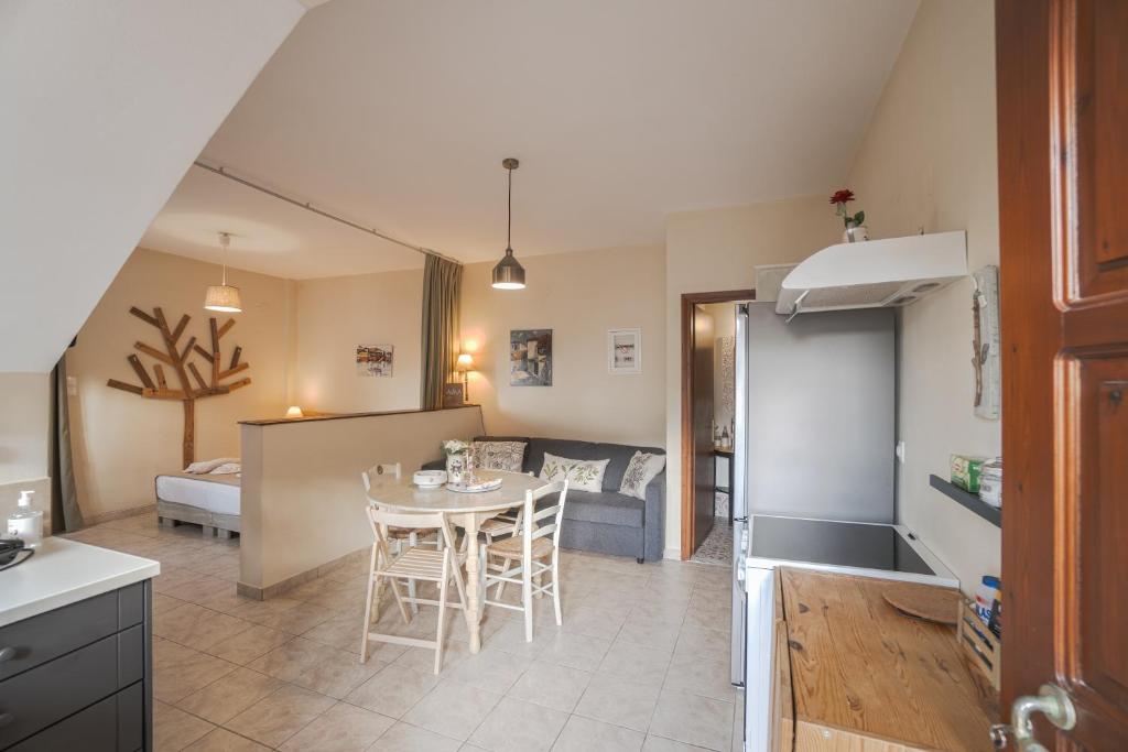 Kuchyňa alebo kuchynka v ubytovaní Avra Apartments