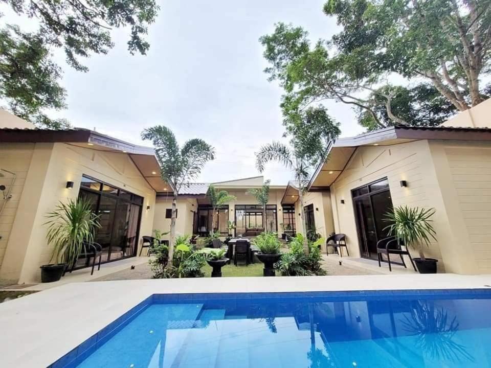 VYU PRIVATE VILLA - TAGAYTAY - Tagaytay