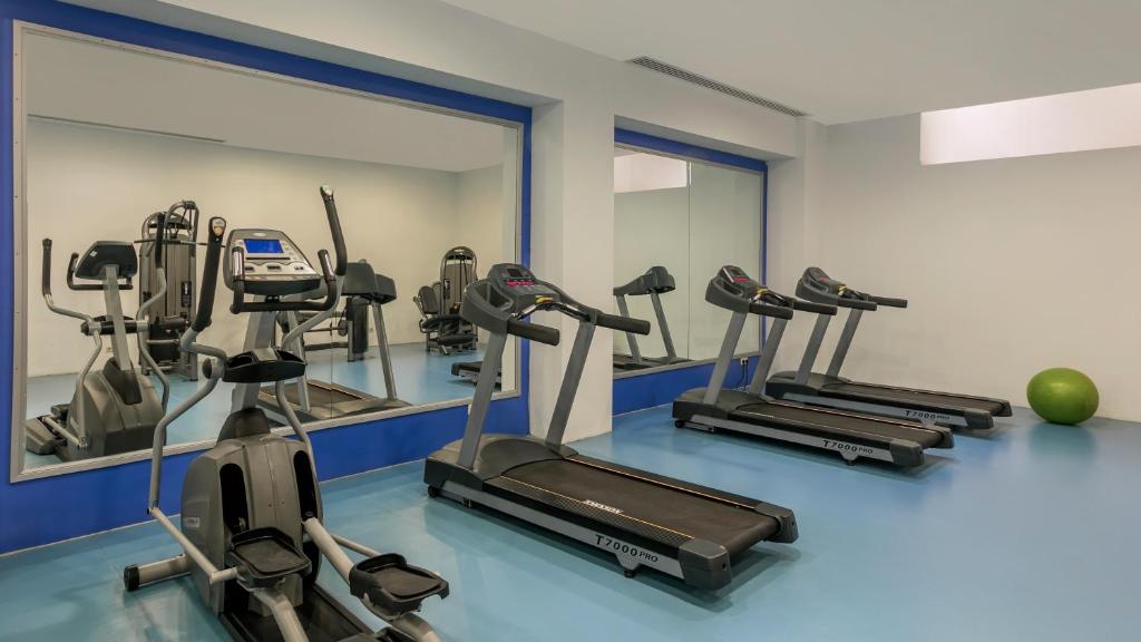 Fitness centrum a/nebo fitness zařízení v ubytování Özkaymak Select Resort