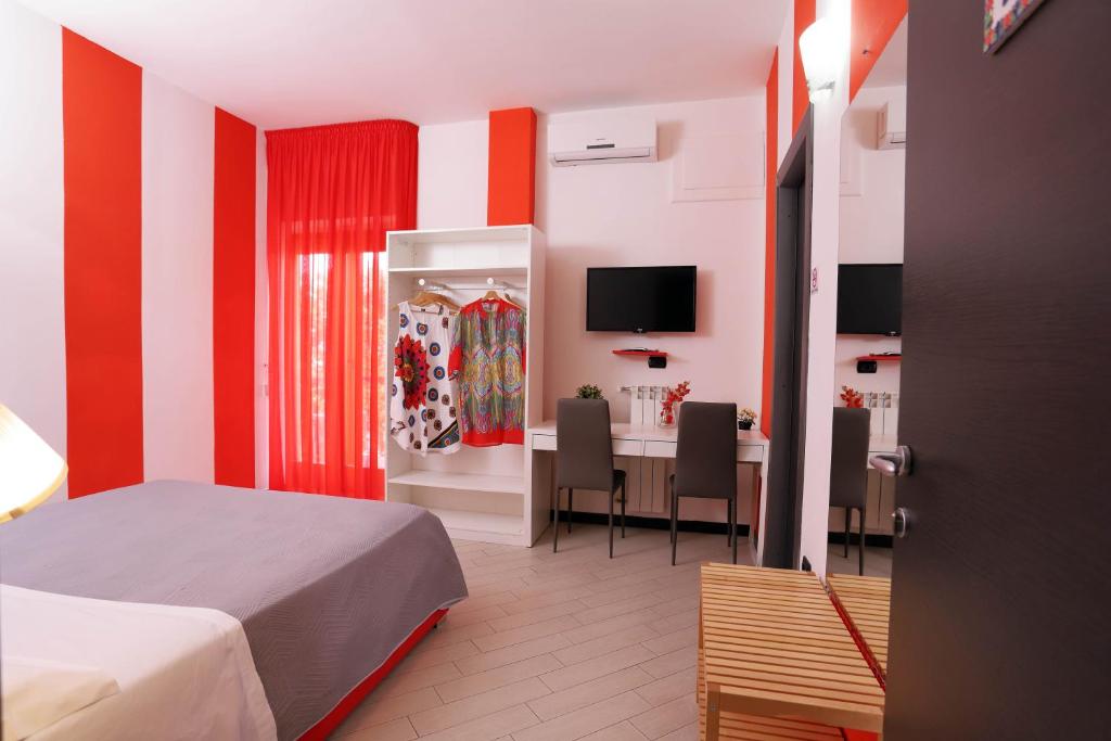 Posteľ alebo postele v izbe v ubytovaní Guest House Le Tre Isole Sorrento