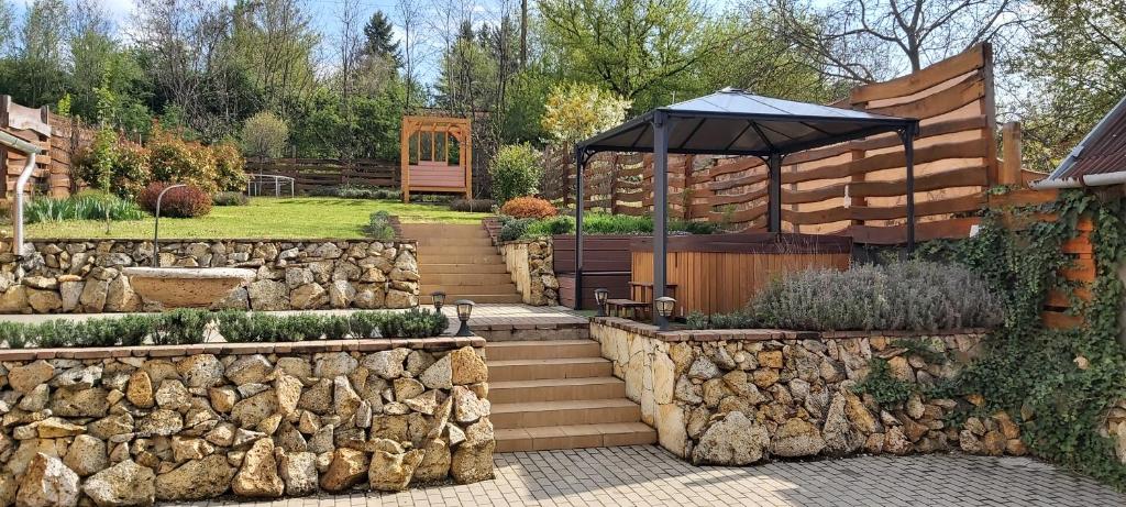 Paradise Apartmanház 3300 Eger, Maklári út 47/a kép - 1
