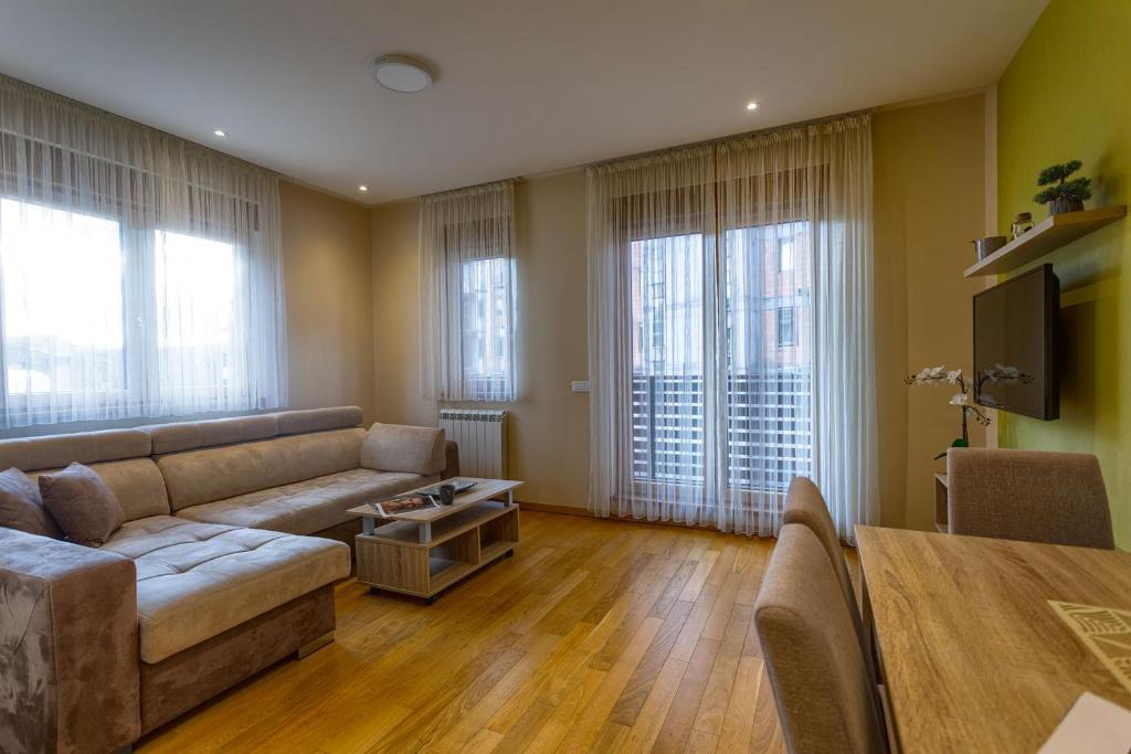 Posezení v ubytování Kalman SPA&GYM