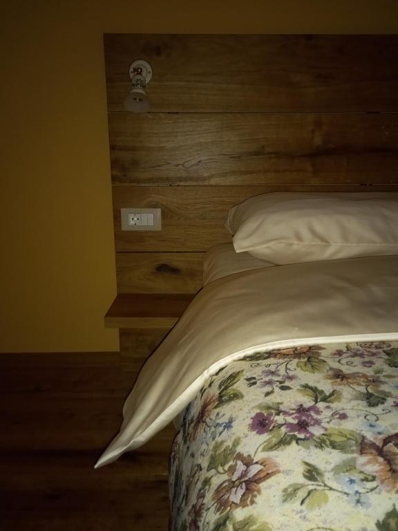 Postel nebo postele na pokoji v ubytování Kamp Brda Camping and rooms