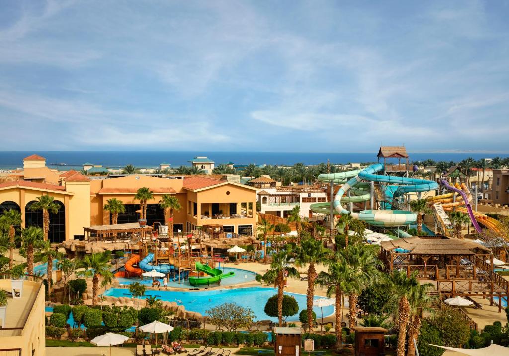 Foto da galeria de Coral Sea Aqua Club Resort em Sharm el Sheikh