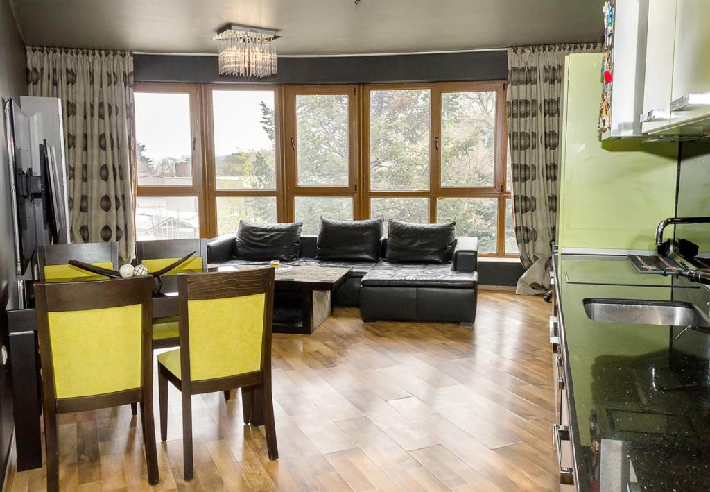 Surrounded by Nature in 1-BDR Flat with Balcony
