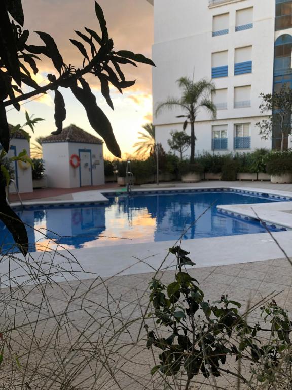 Bazén v ubytování Marina Apartment Beach nebo v jeho okolí