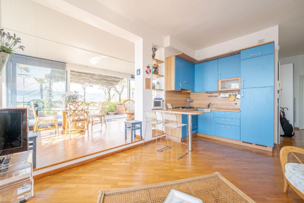 Kép Aurelia Panoramic Seaside Apartment szállásáról Zoagliban a galériában