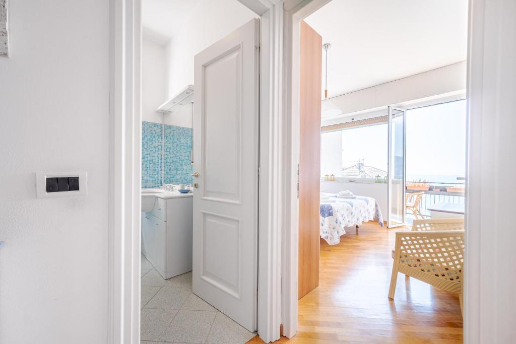 Kép Aurelia Panoramic Seaside Apartment szállásáról Zoagliban a galériában