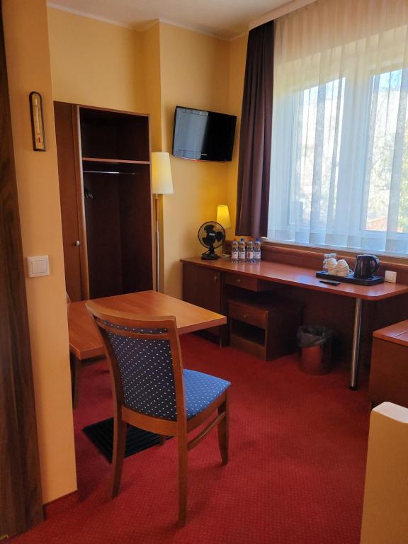 Virgo Business & Breakfast Rumia - Quadruple Room