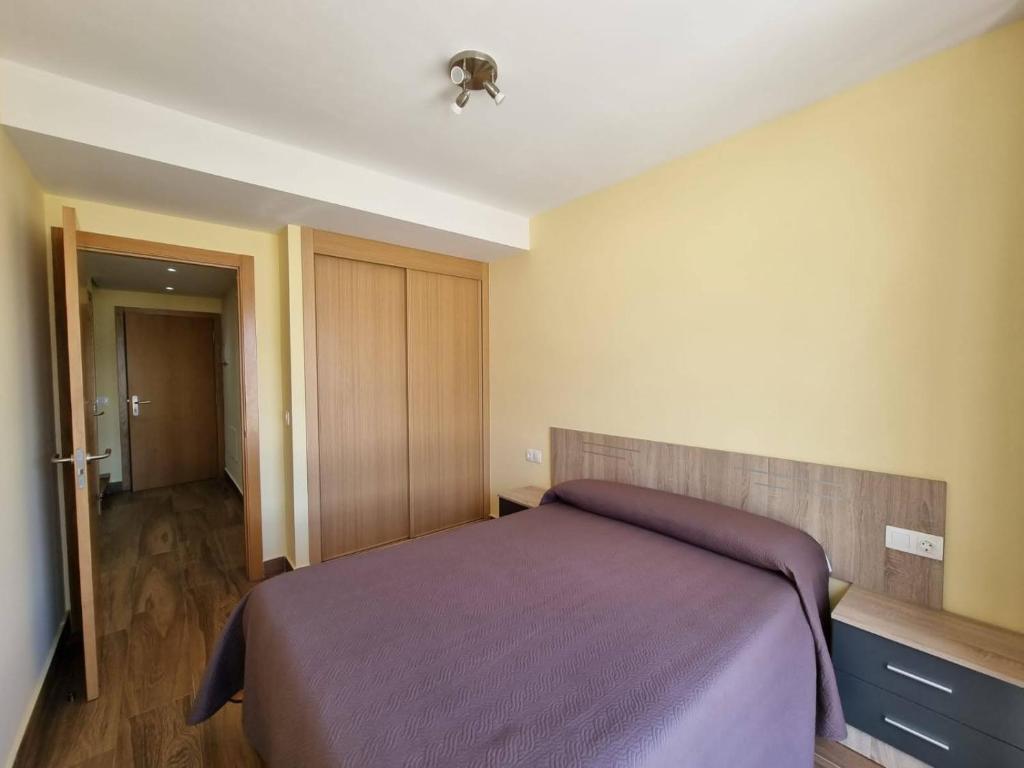 Posteľ alebo postele v izbe v ubytovaní Foz Playa Rapadoira - 3 dormitorios