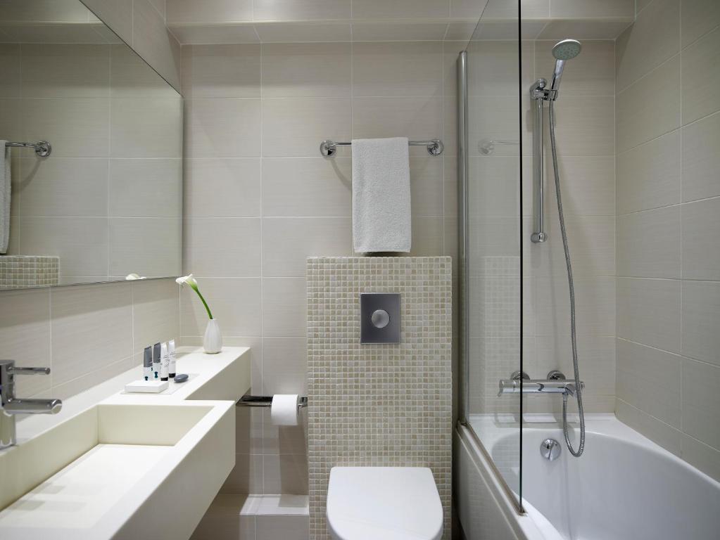 Kúpeľňa v ubytovaní Amarilia Hotel