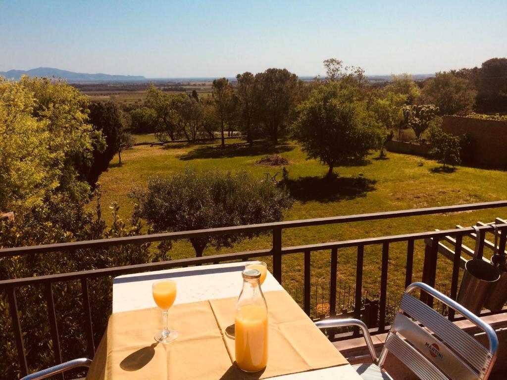Balkón nebo terasa v ubytování La Masia Costa Brava -Adults Only