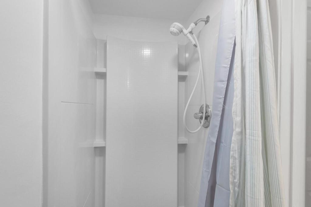 Ein Badezimmer in der Unterkunft Beachy Keen
