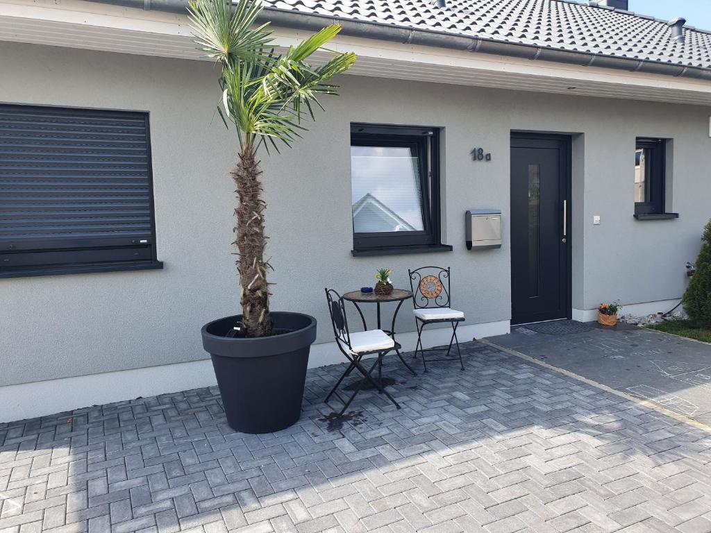 Patio nebo venkovní prostory v ubytování großzügige Unterkunft mit Terrasse