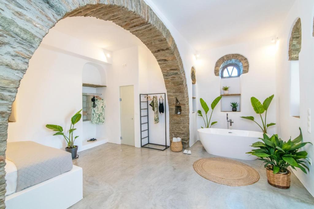 A bathroom at Livadi house Tinos 2 katwi