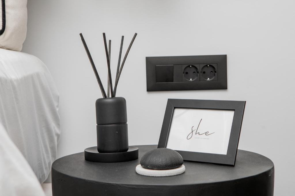 She Mykonos - Luxury Apartments - 18