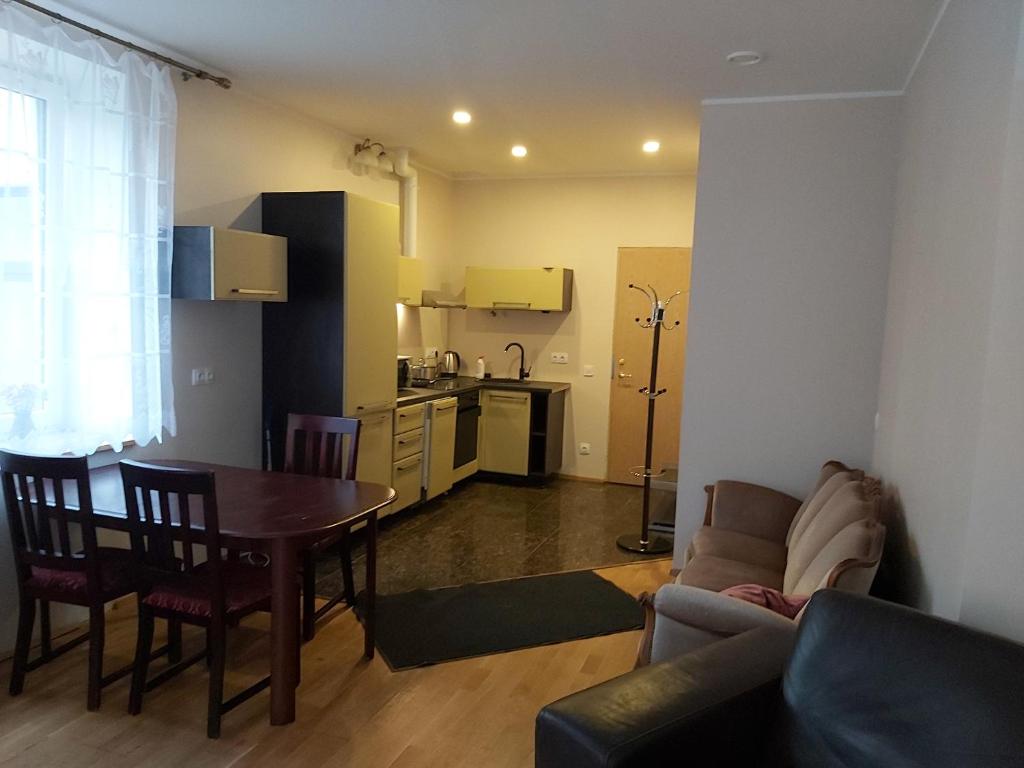 Viva Apartment - Pirita - Family Room With Terrace