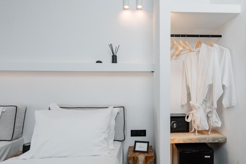 She Mykonos - Luxury Apartments - 2