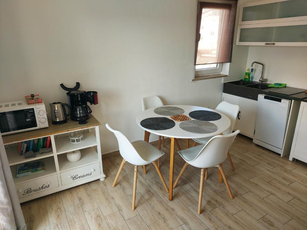 Küche&#47;Küchenzeile in der Unterkunft Villa Iva