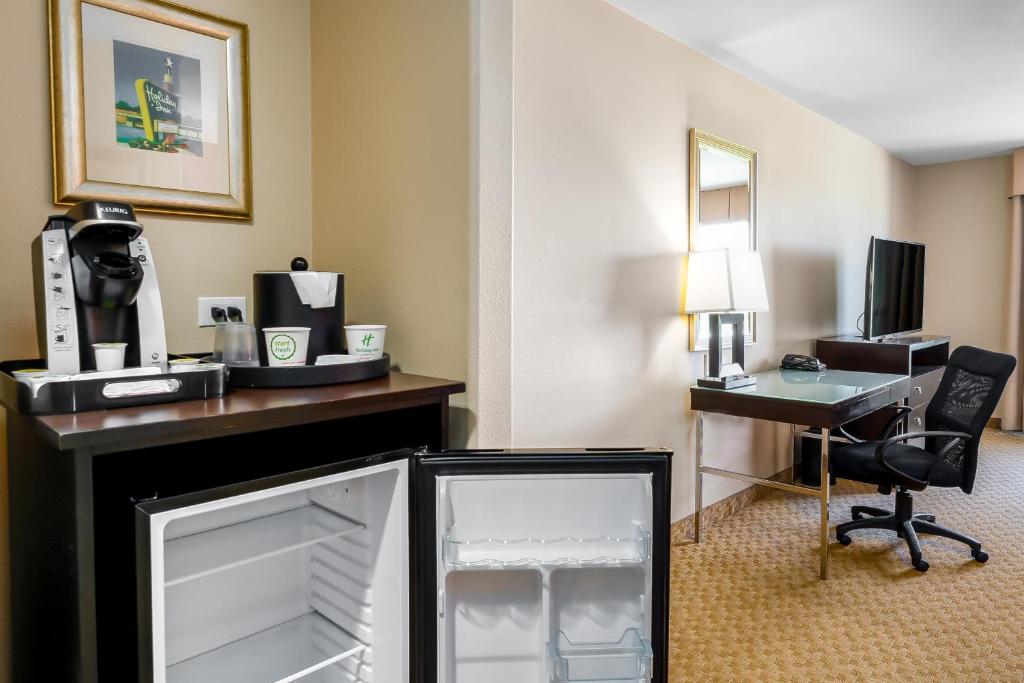 Holiday Inn Temple - Belton, an IHG Hotel - Salle De Roi Premium