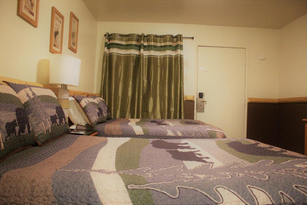 Fireside Lodge photo