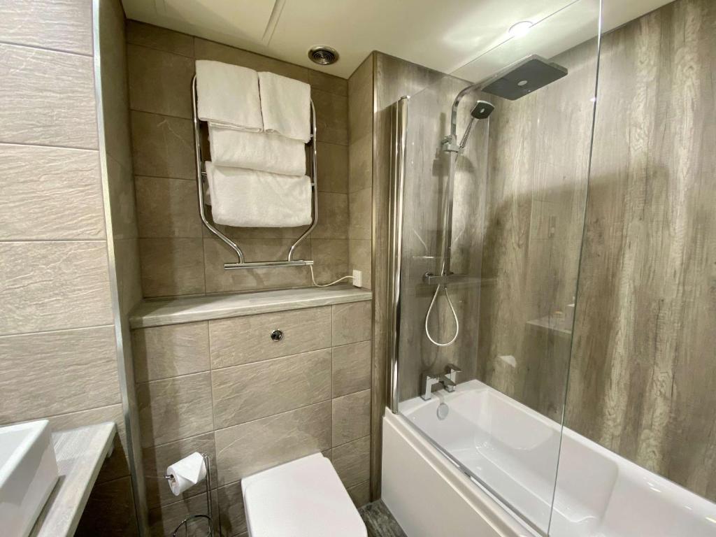 The Lincoln Hotel - Small Double Room